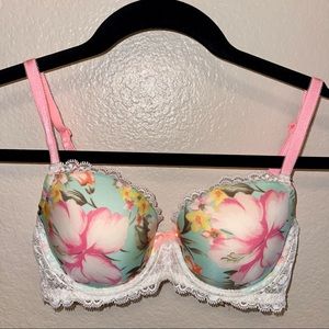 NWT Victoria’s Secret Dream Angels Lightly Lined Demi Hawaiian Flower Bra 32D